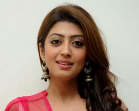pranitha220616