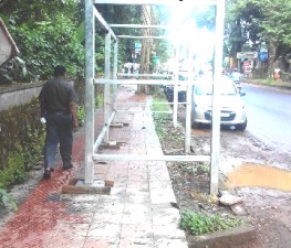 KNR-BUSSTOP