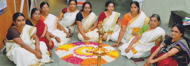 mahila-morchainner