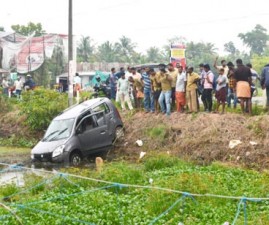 KTM-ACCIDENT-CAR