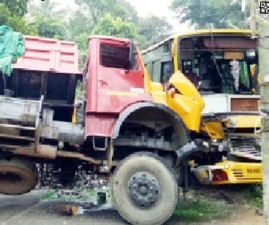 tcr-accident-tipper