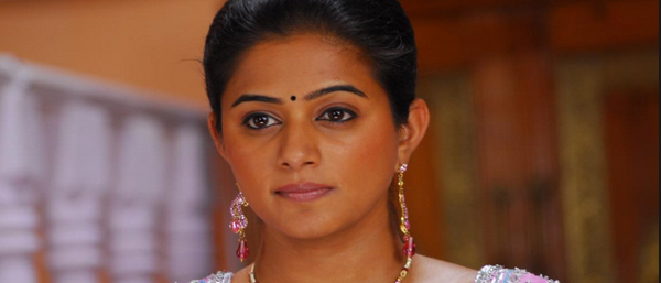 priyamani-l