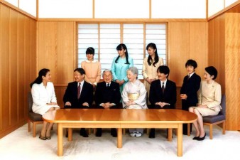 1a-42616258_-_19_05_2017_-_japan-emperor_